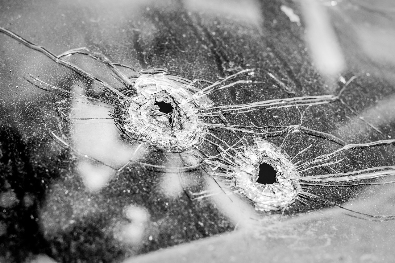 gun shots in windshield