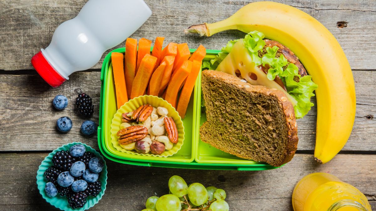 Healthy school lunch box