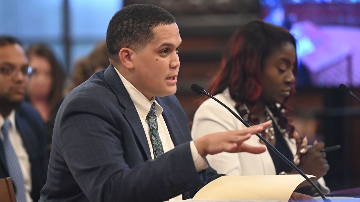 State Senator Robert Peters