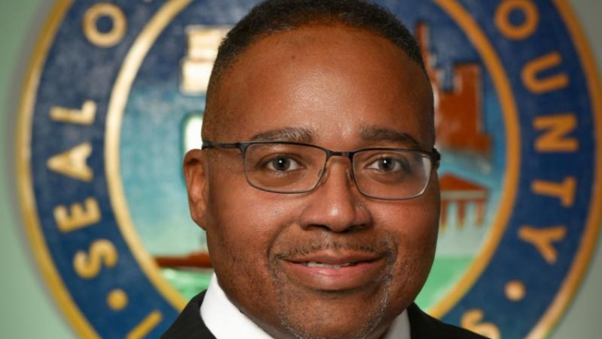 Cook County Commissioner Dennis Deer