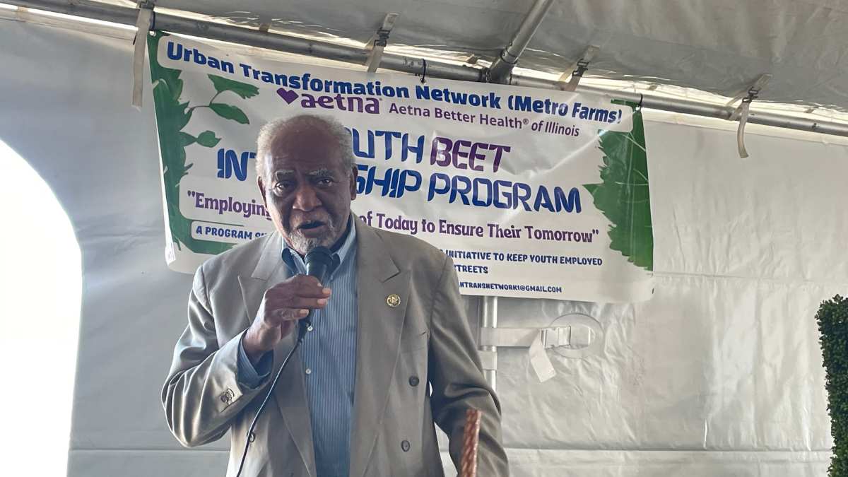 U.S. Rep. Danny Davis speaks at the Urban Youth Beet Internship Program