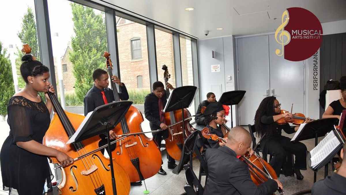 Musical Arts Institute students