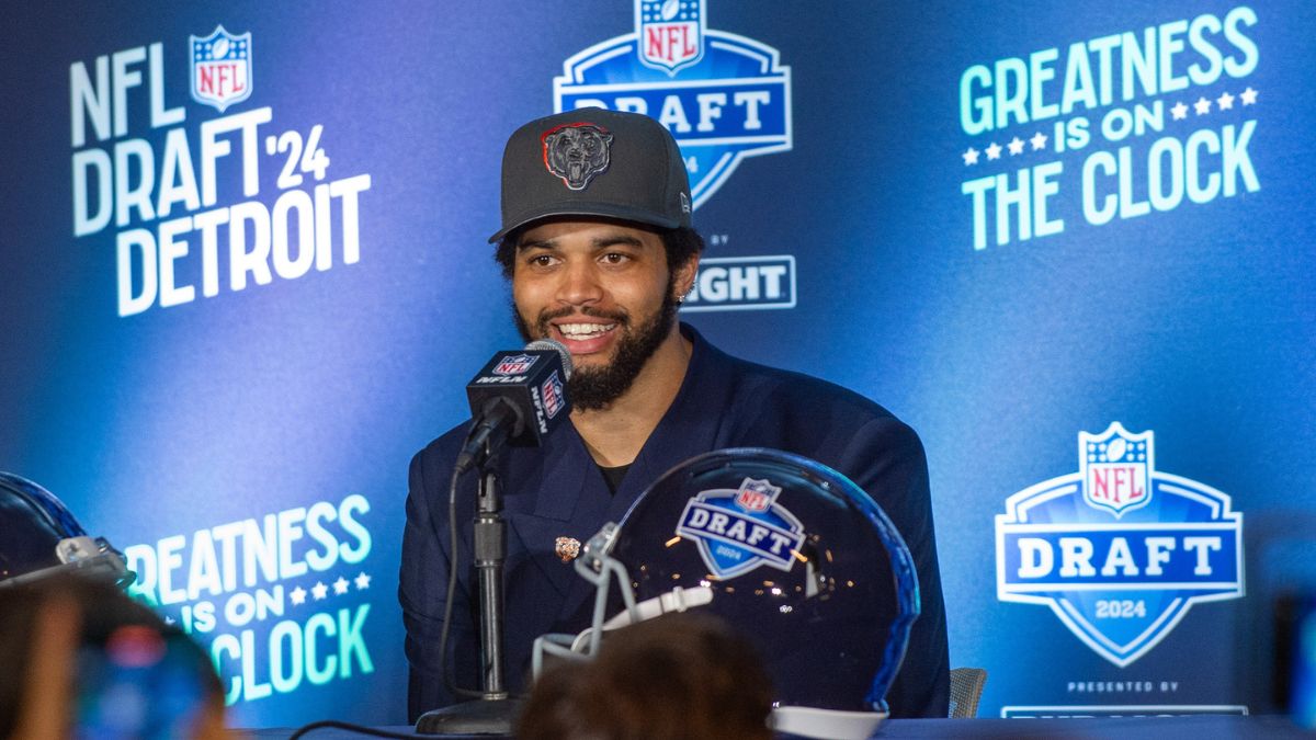 Chicago Bears newest quarterback Justin Fields