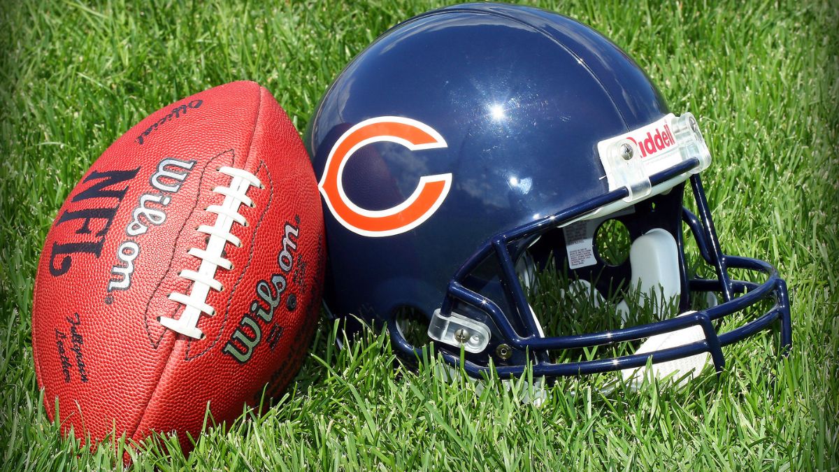 Chicago Bears helmet